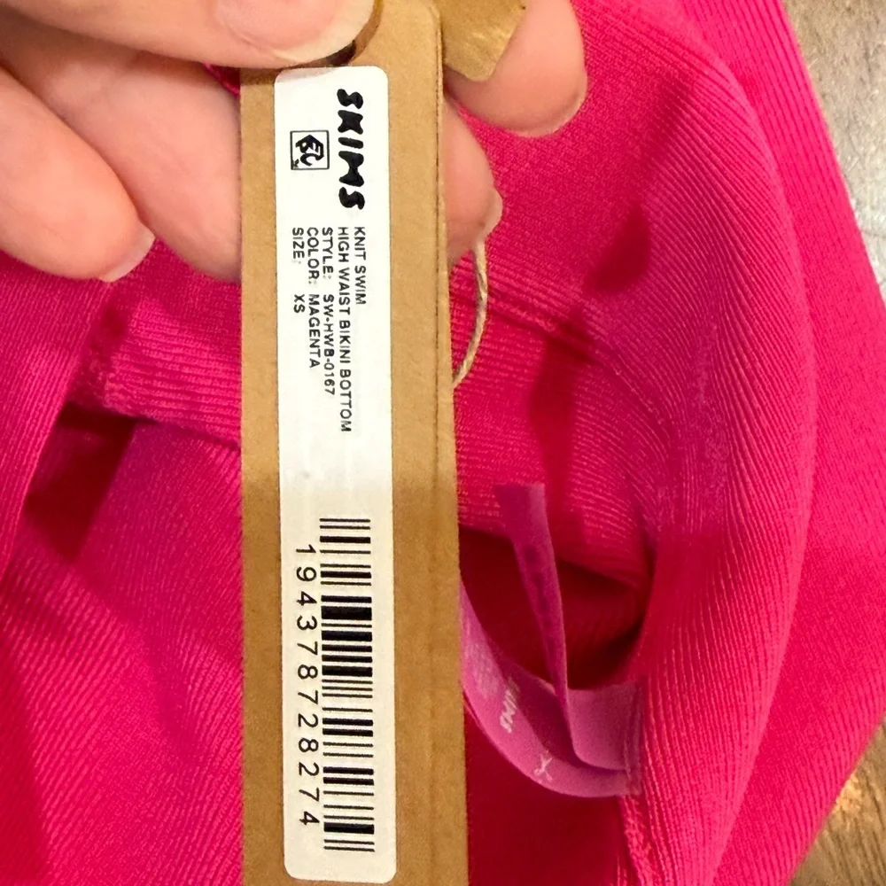 Skims Classic High-Waisted Bikini Bottom Women's Swimwear Sz XS NWT Hot Pink